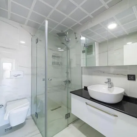 Daire Lovely Duplex Apartment Near Beach And Historical Landmarks In Muratpasa, Antalya Antalya
